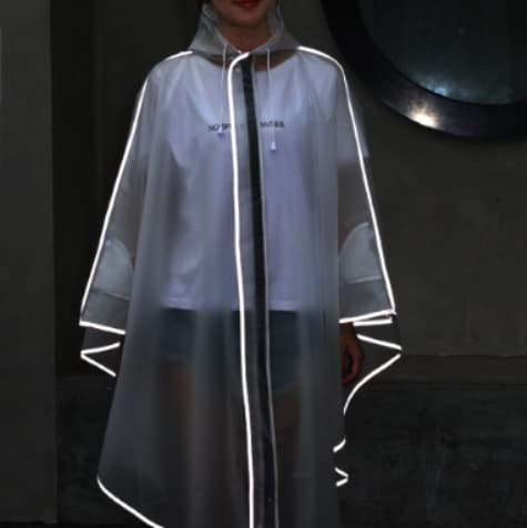 レインウェア 透明キャノピー付き二輪車用レインポンチョ