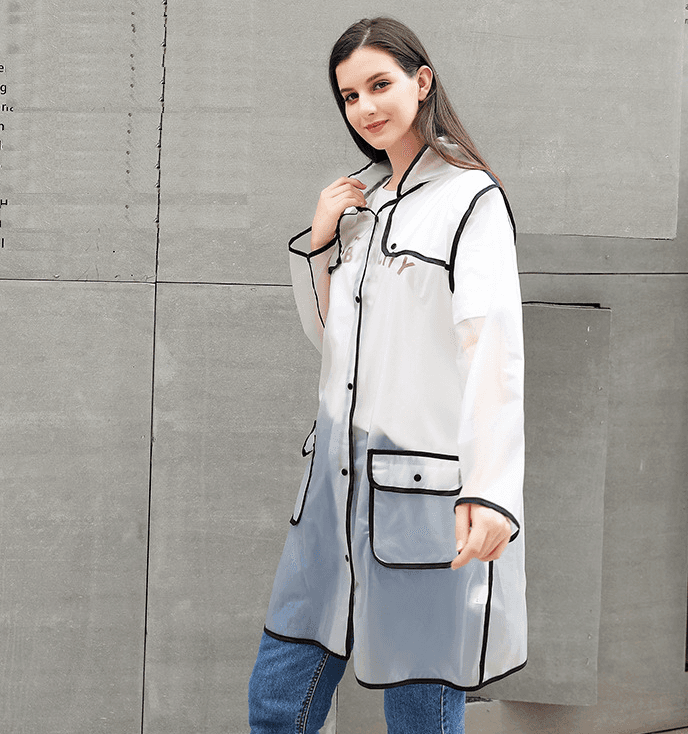 レインウェア 透明感あふれるレインコート