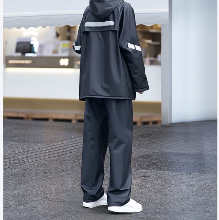 レインウェア 快適スタイリッシュ防水ツーピース