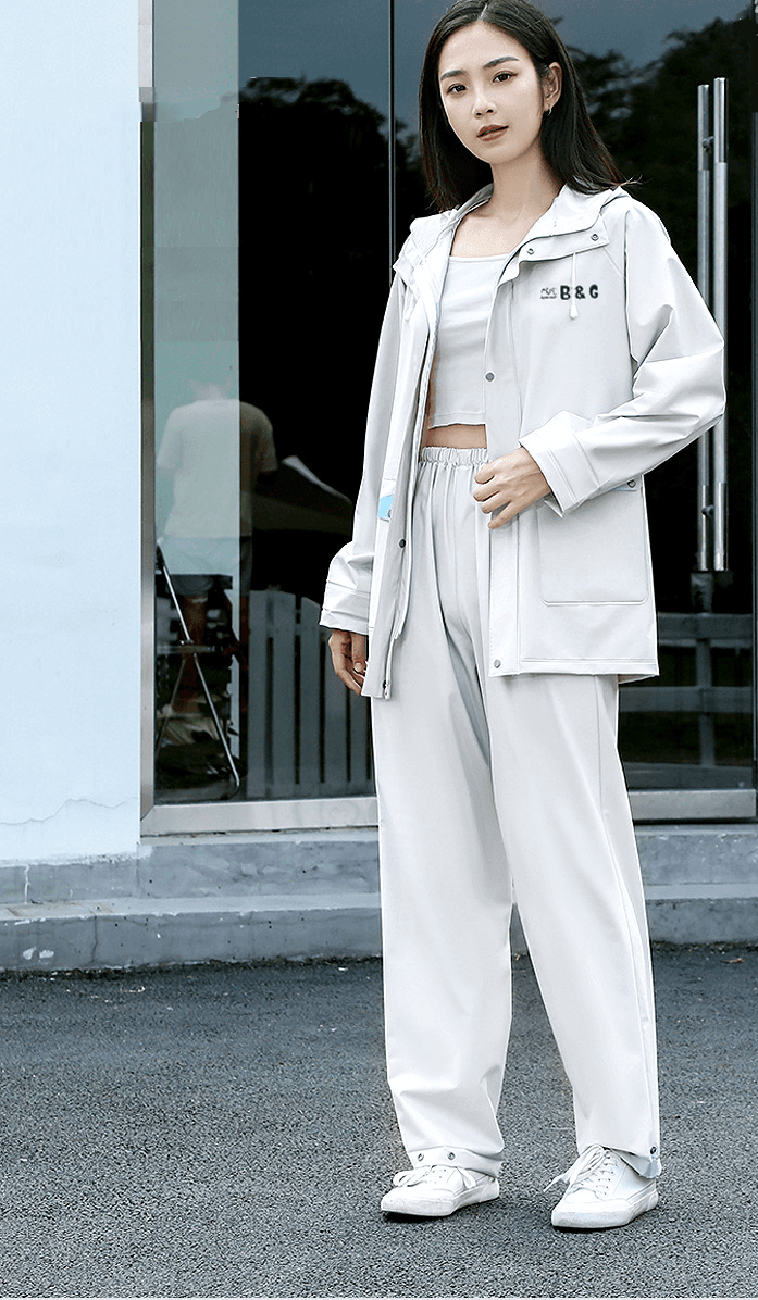 バイク専用シームレスレインウェア