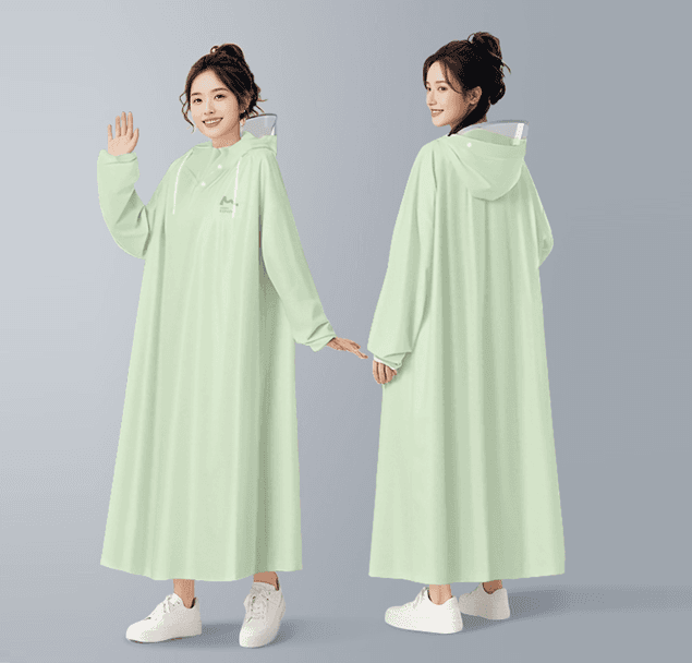 ふんわり優美なマキシ丈レインウェア