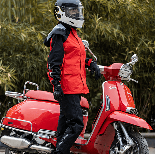 通気性抜群バイク用レインウェア