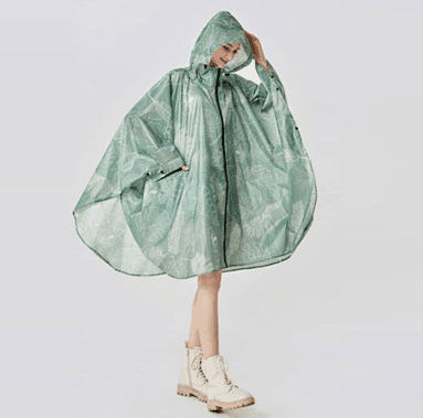 優雅な花柄ポンチョ風レインウェア