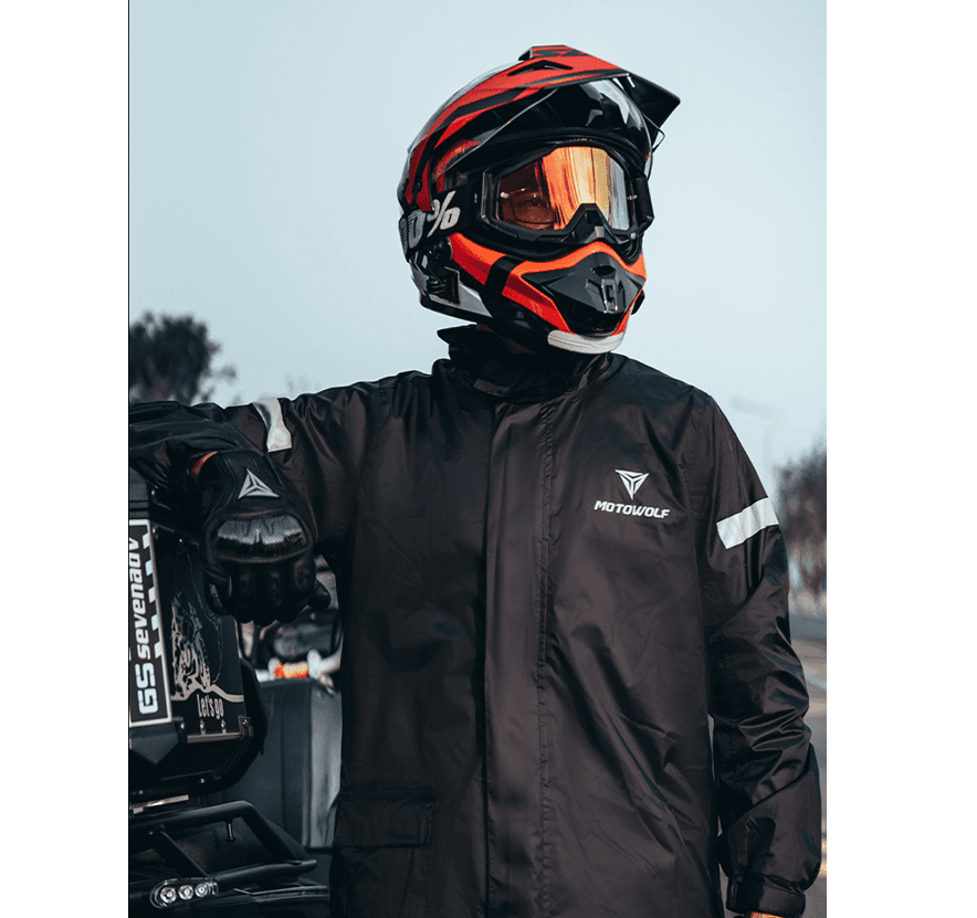 ツーリングに最適なレインウェア