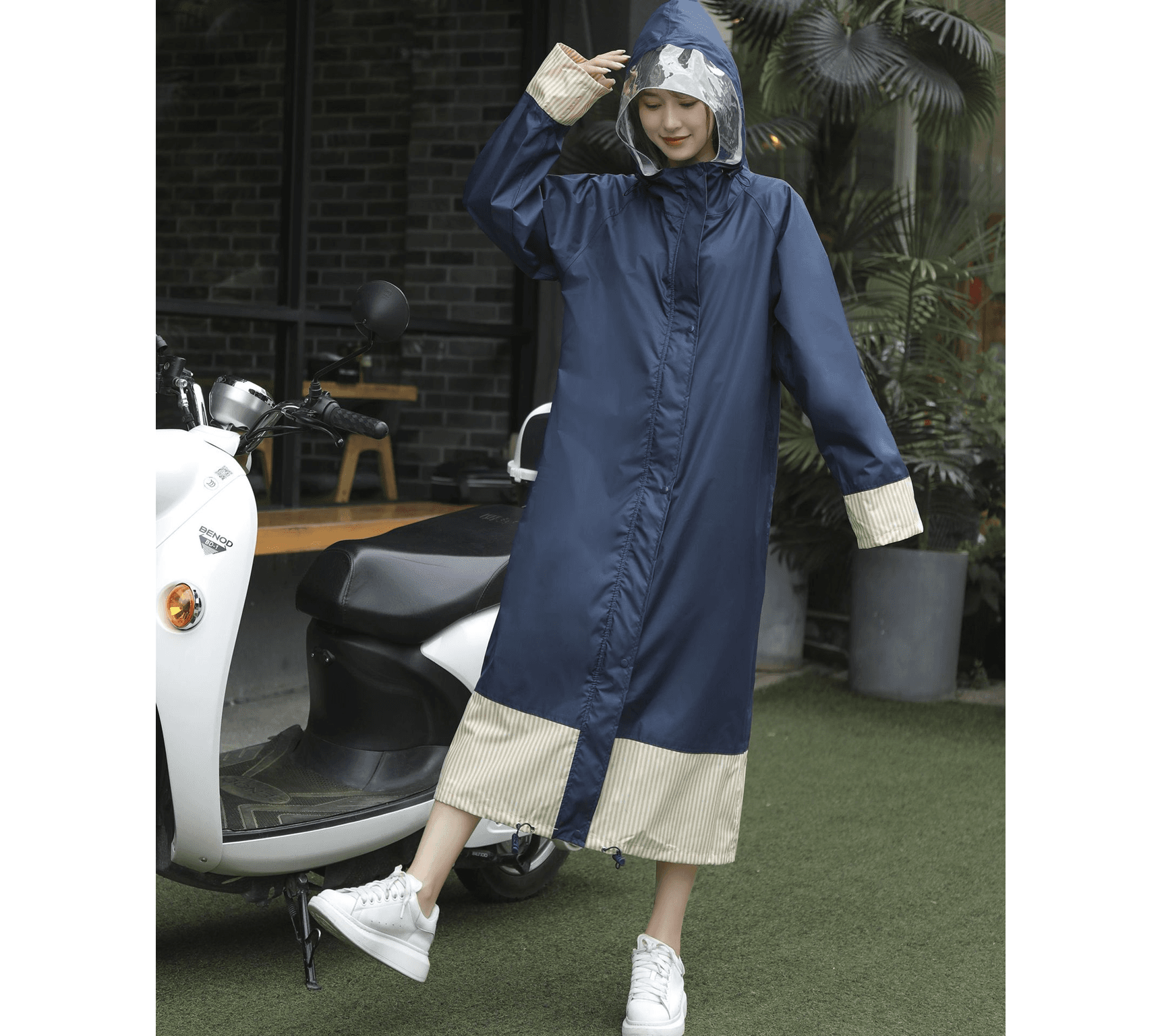 レインウェア 雨の日をもっと可愛く過ごすレインポンチョ