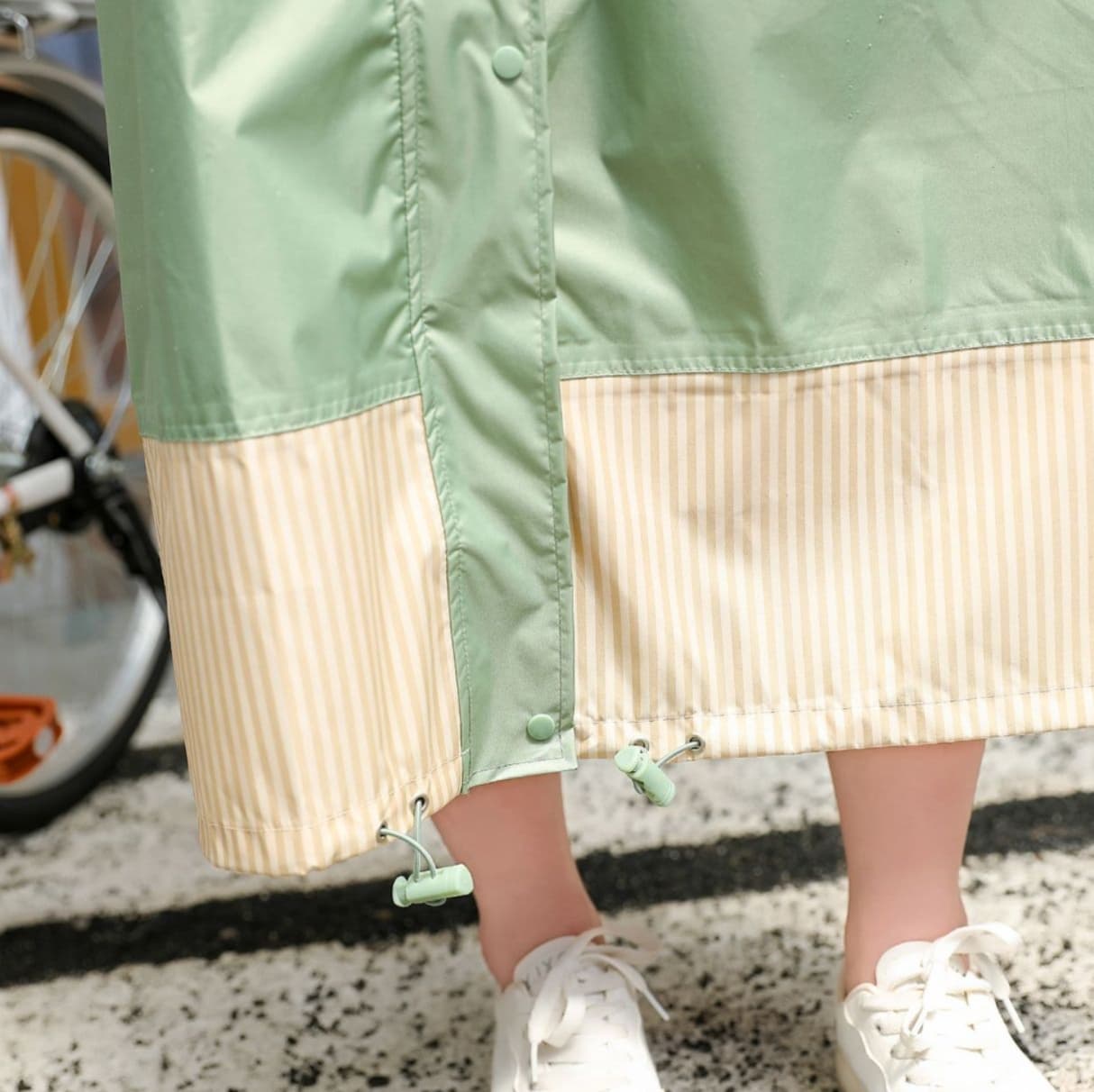 レインウェア 雨の日をもっと可愛く過ごすレインポンチョ