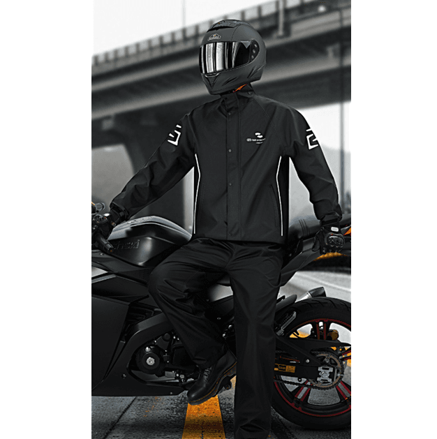 オールシーズン対応防水バイクレインウェア