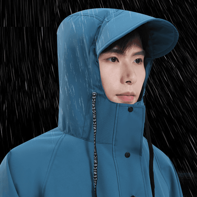 レインウェア 防水指数万超え ゆったりレインコート