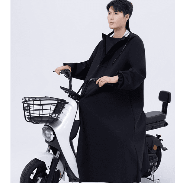 レインウェア 防水指数万超え ゆったりレインコート