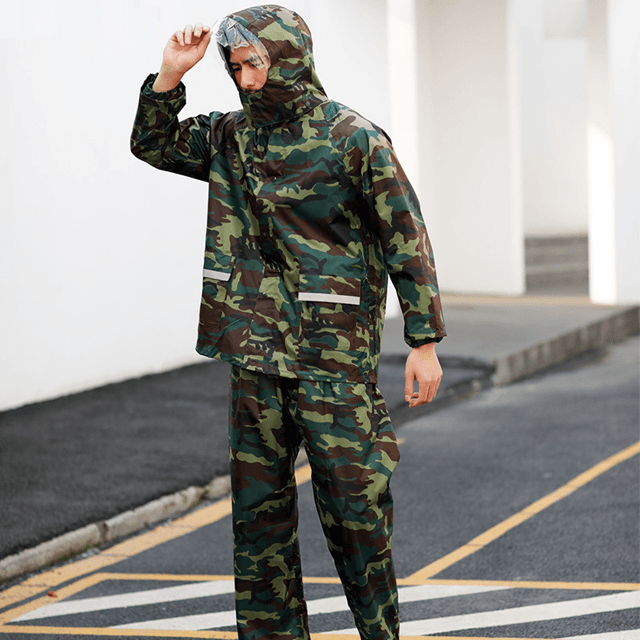 レインウェア 迷彩柄ツーピースレインスーツ