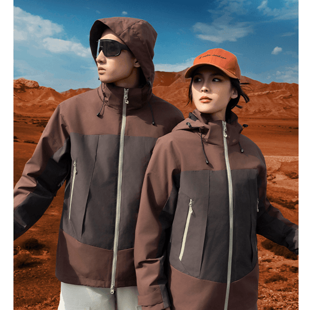 レインウェア 山頂を駆ける冒険者の防水ジャケット