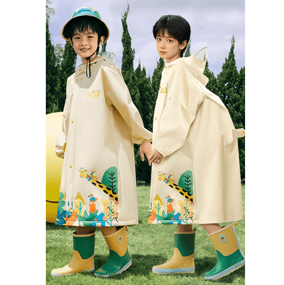 小学生のための雨の日おでかけレインウェア