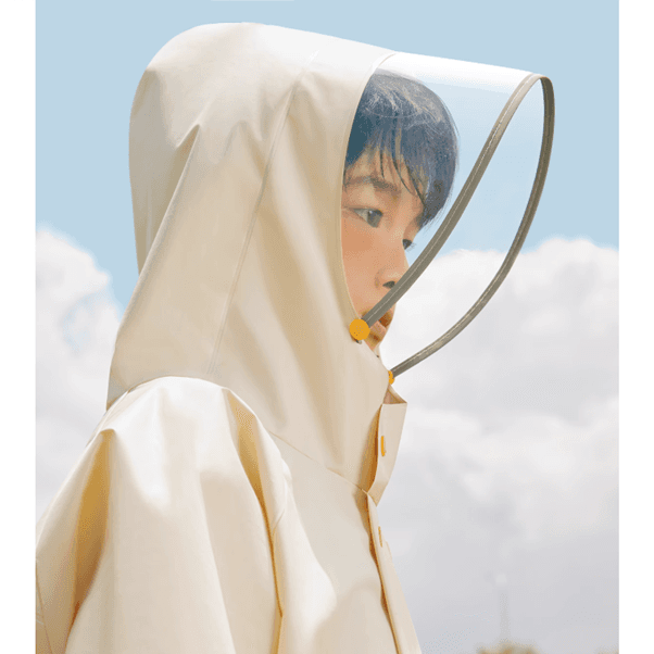 小学生のための雨の日おでかけレインウェア