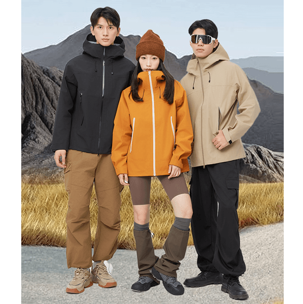 アウトドア対応 多機能レインウェア