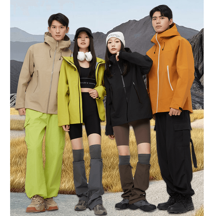 アウトドア対応 多機能レインウェア