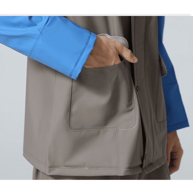 透湿ベンチレーション機能付き快適レインウェア