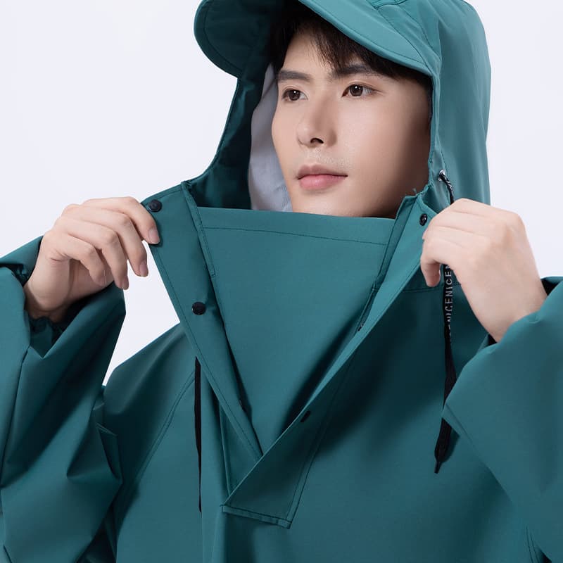 レインウェア 防水指数万超え ゆったりレインコート
