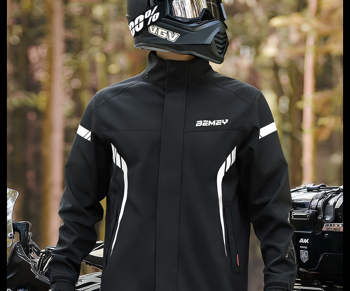 全天候型プロテクション バイカーレインウェア