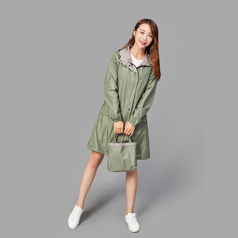 レインウェア 携帯収納できるスマート婦人用レインコート